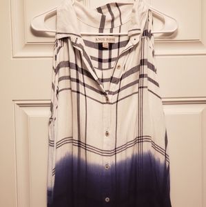 Navy and White Knox Rose sleeveless top